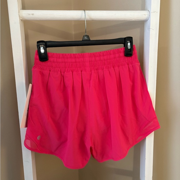 lululemon athletica Hotty Hot 4” Shorts - Picture 3 of 3
